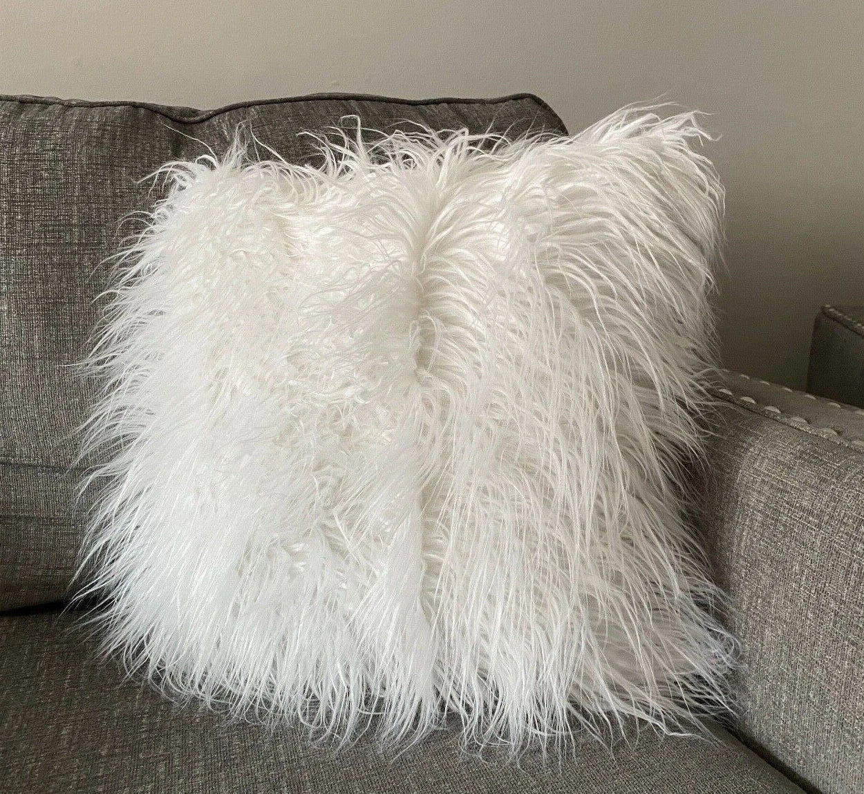 Pillow Cover 18"/18" Sofa Bed White Case Faux Fur Pillow Cushion Home Decor